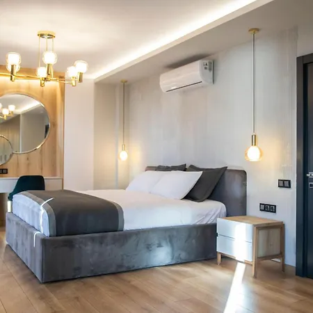 Antique Hills Apartmanhotel