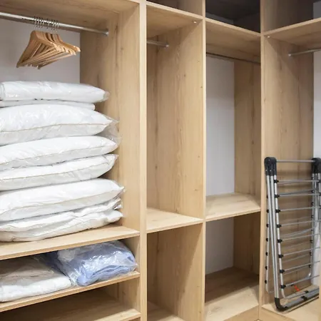 Antique Hills Апарт-готель *