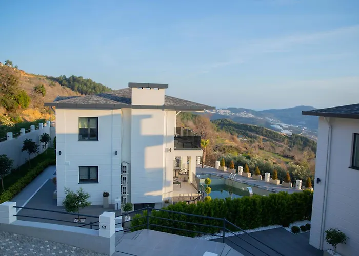 Antique Hills Apart Otel *